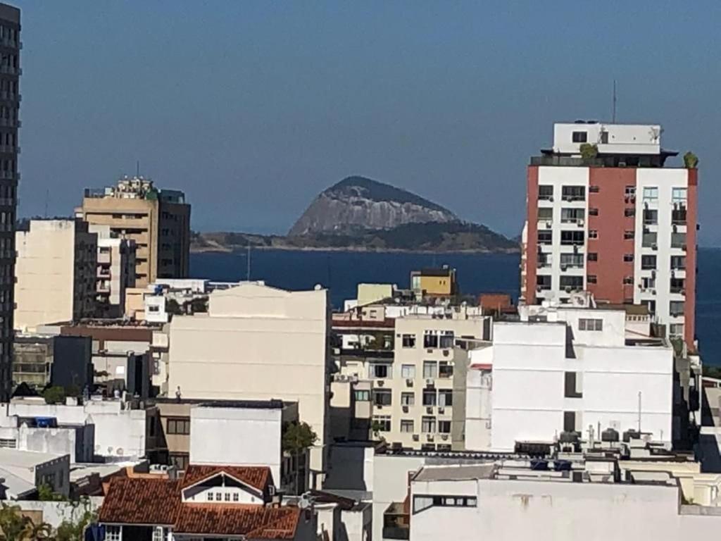 Apartamento Espetacular Dois Quartos Com No Leblon Rio de Janeiro