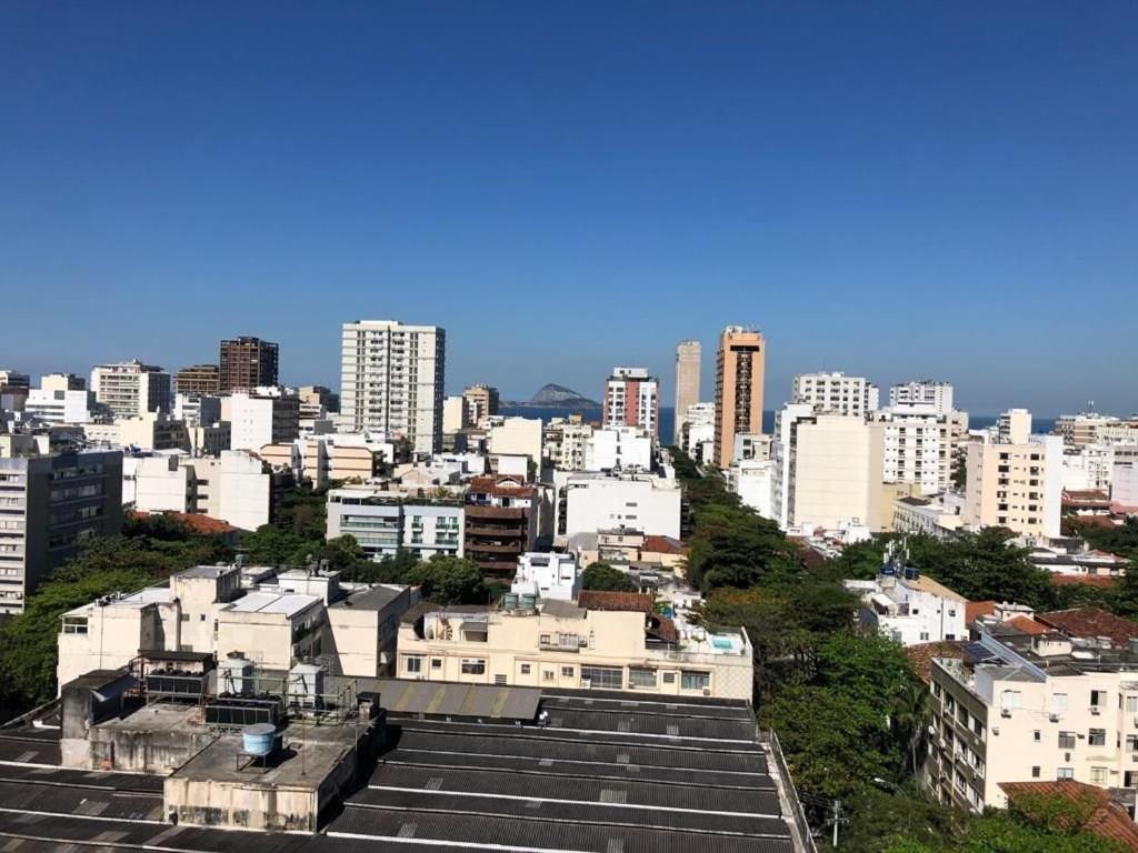 Apartamento Espetacular Dois Quartos Com No Leblon Rio de Janeiro