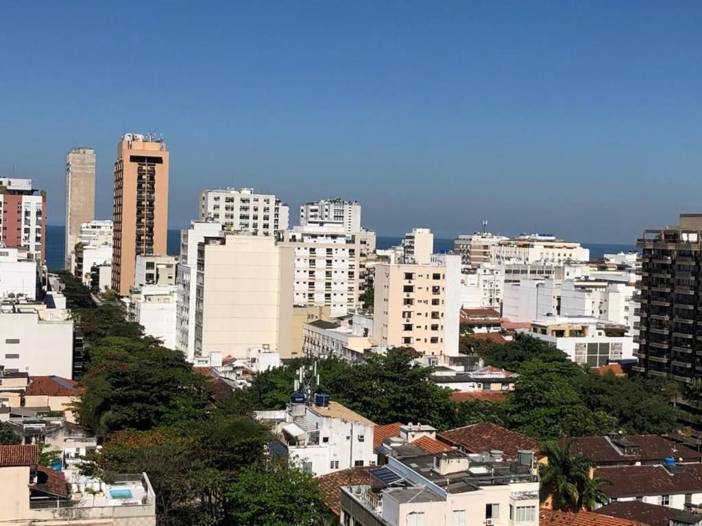 Espetacular Dois Quartos Com No Leblon * Rio de Janeiro