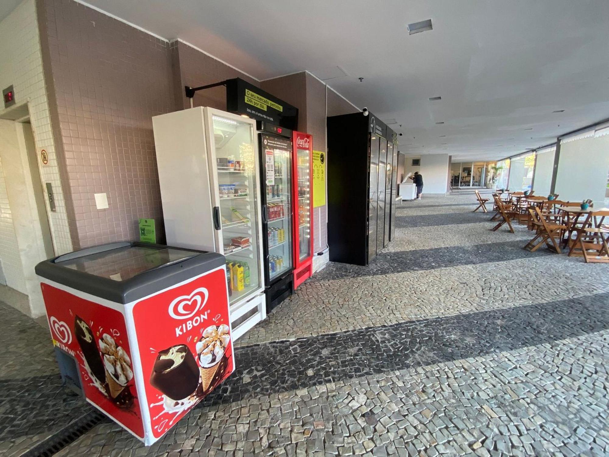 Apartamento Espetacular Dois Quartos Com No Leblon *