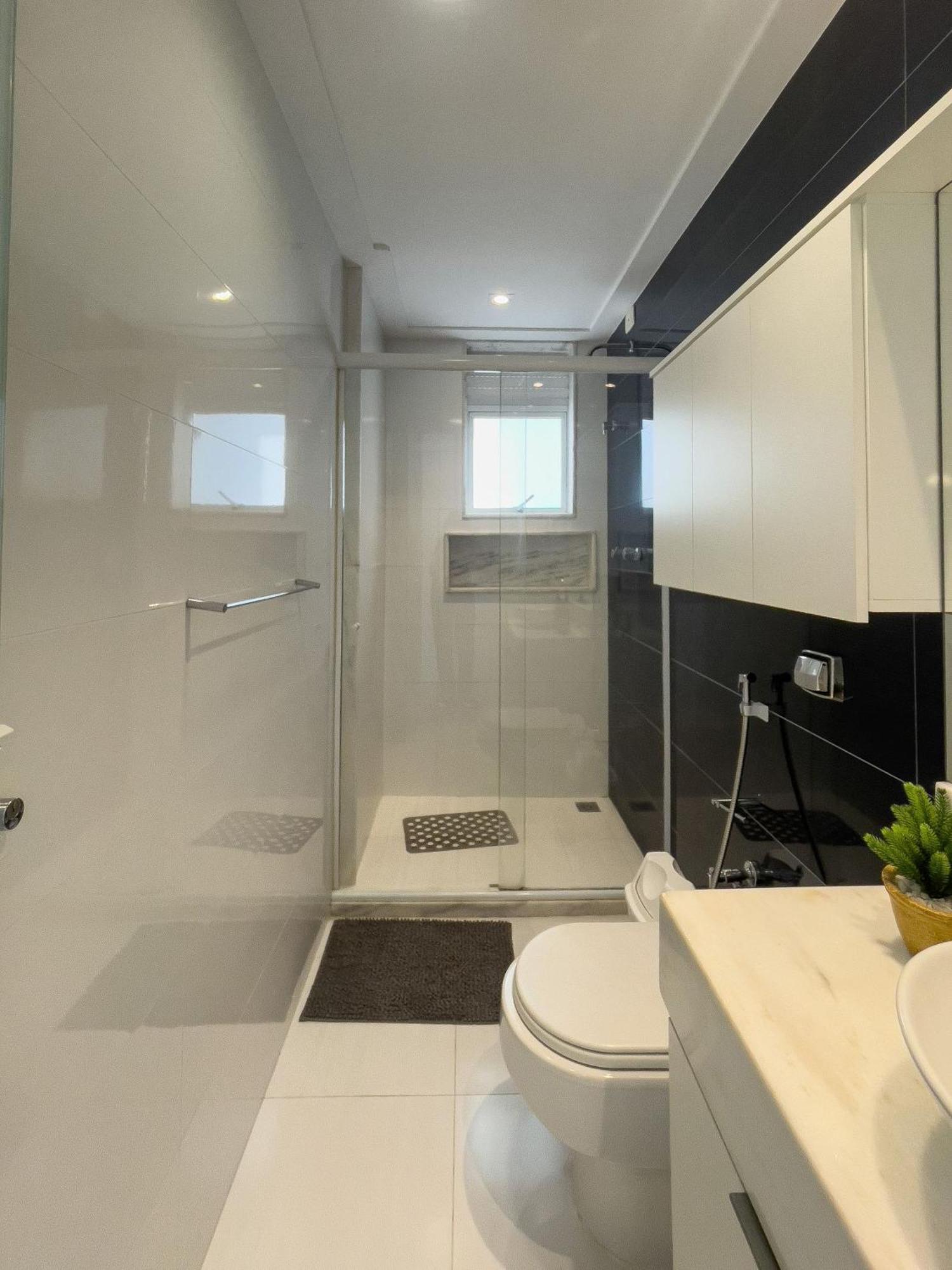 Apartamento Espetacular Dois Quartos Com No Leblon *